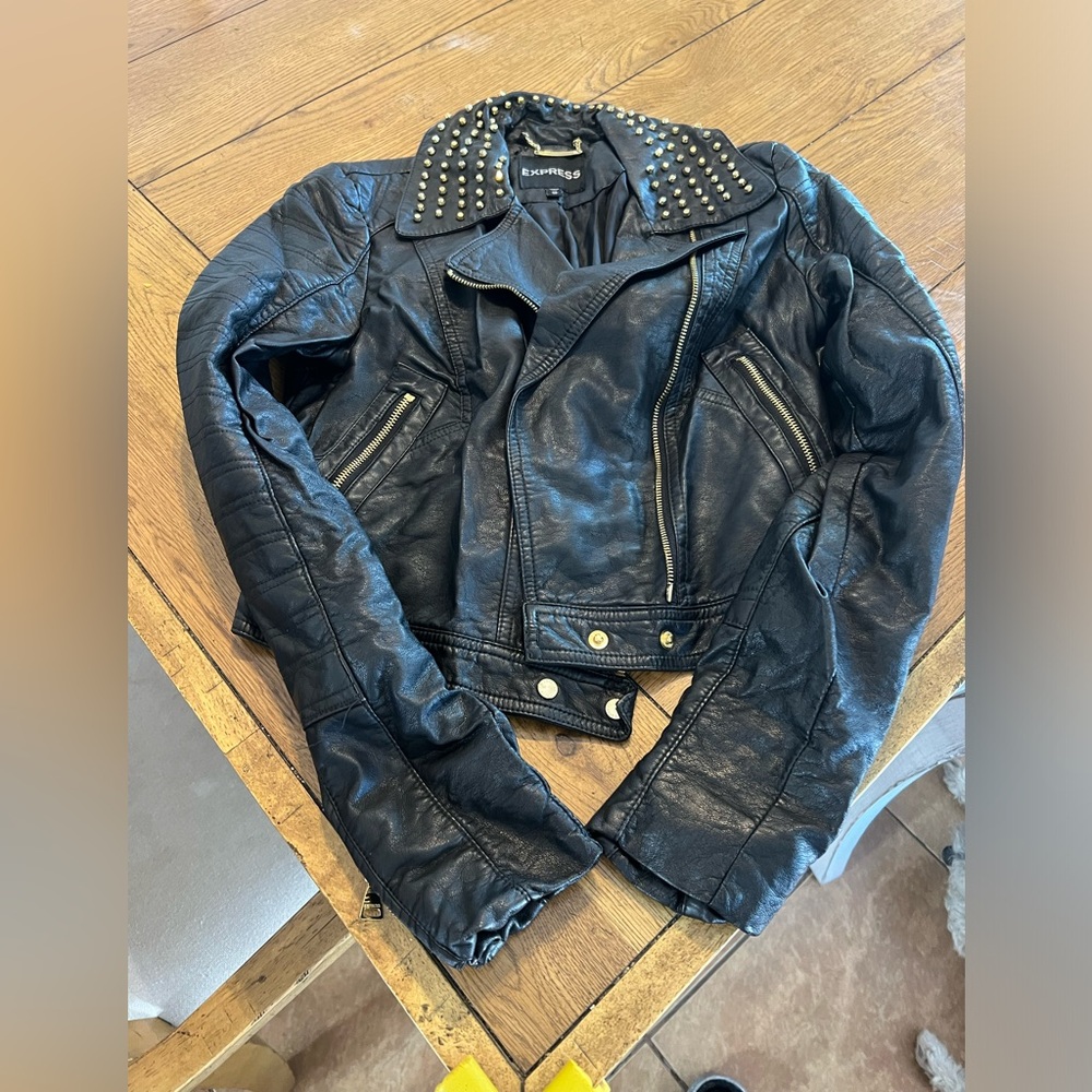 Beautiful Black Leather Jacket